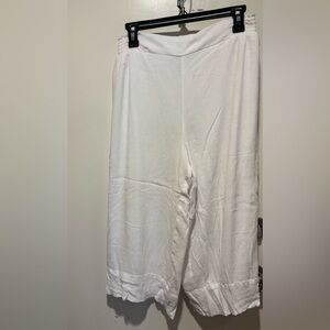 AB Studio Crisp White Garment